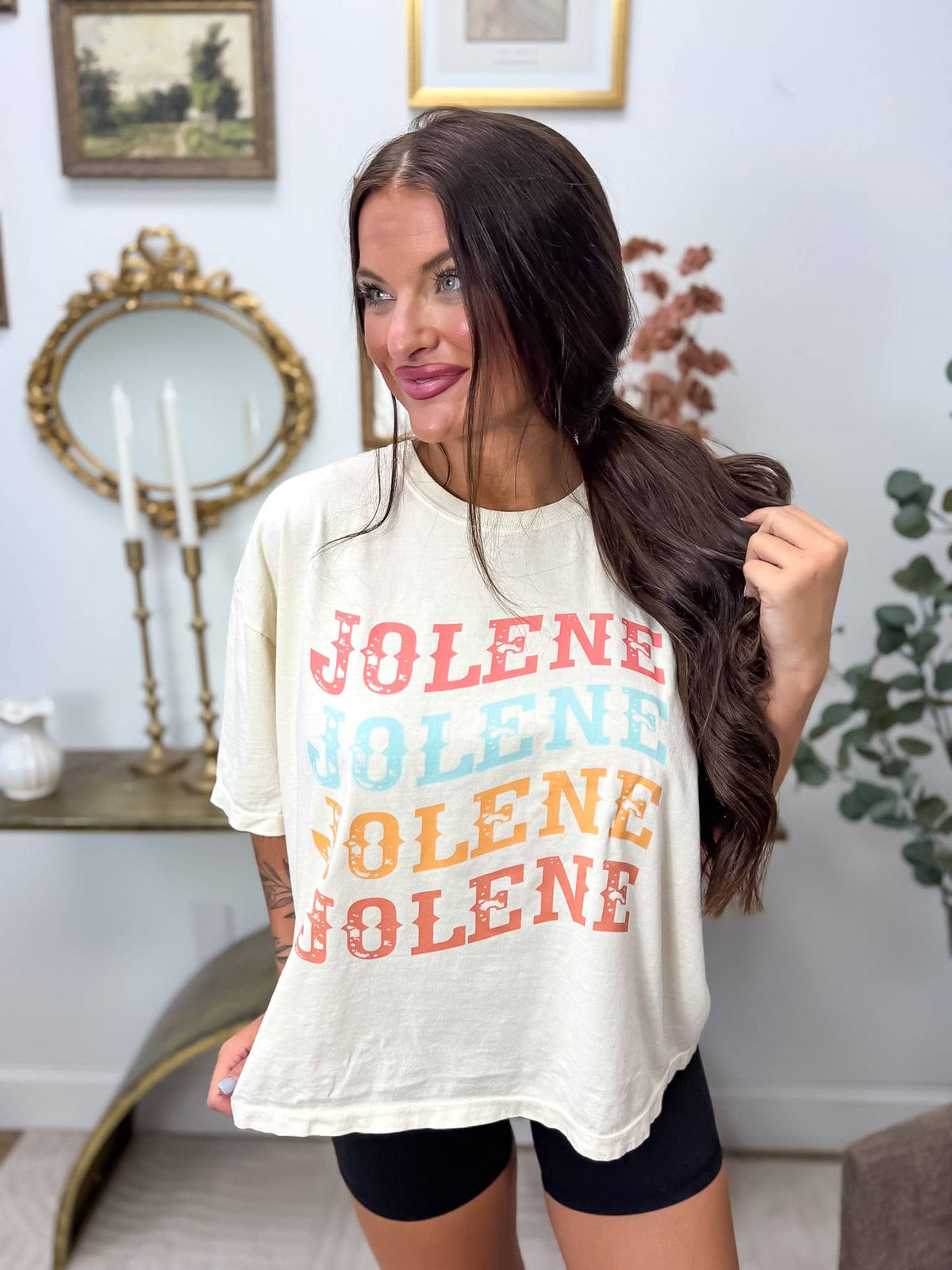 Jolene Graphic Tee | (M-2XL)