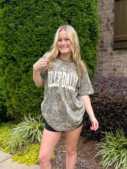 Dilly Dally Camo T-Shirt | (M-3XL)