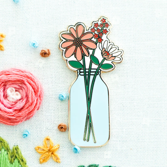 Floral Mason Jar Needle Minder