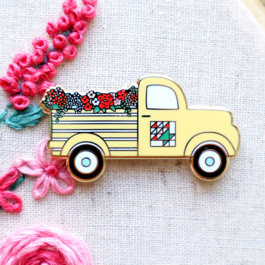 Vintage Yellow Flower Truck Needle Minder