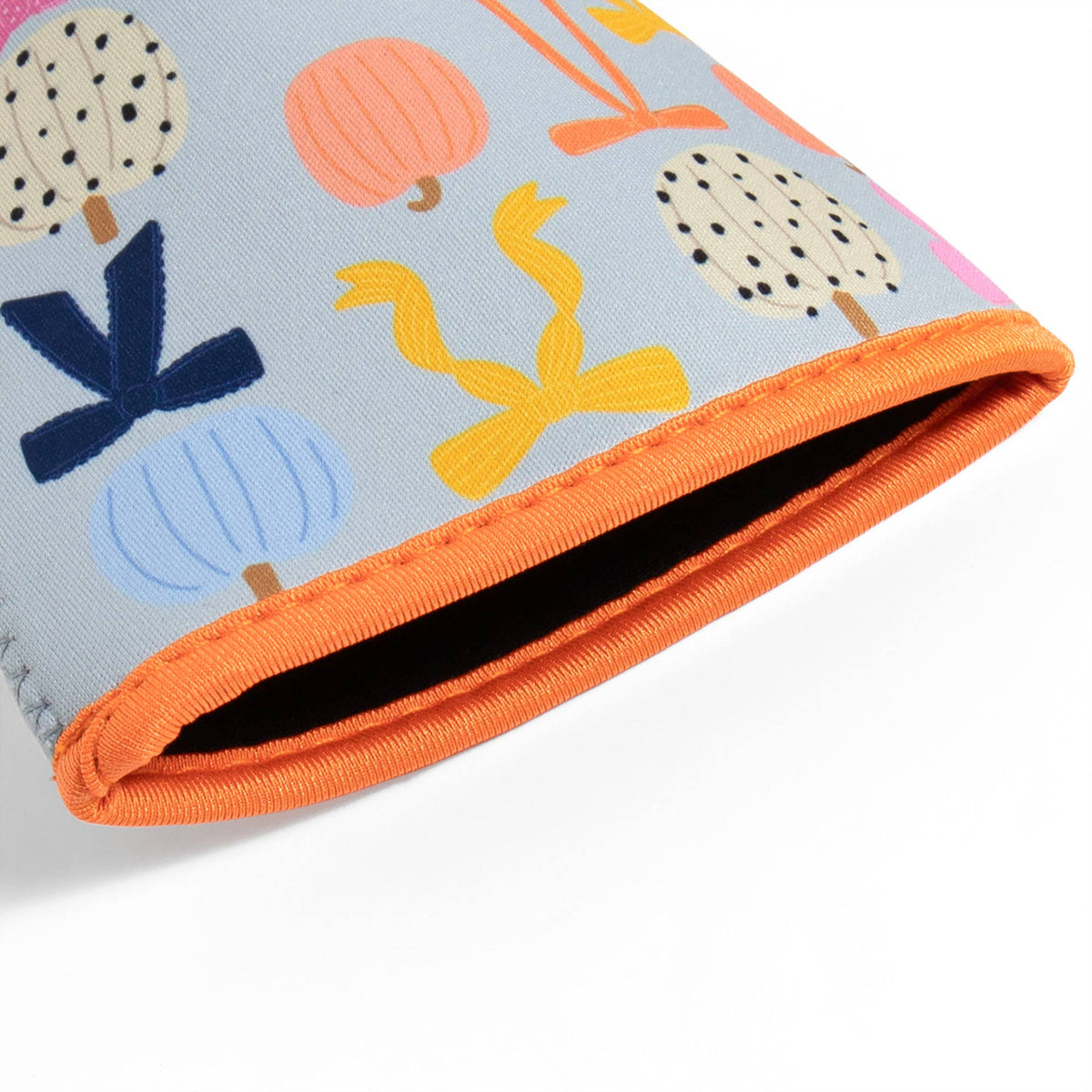 Pumpkins & Bows Coffee Sleeve | Medium (22-28 Oz)