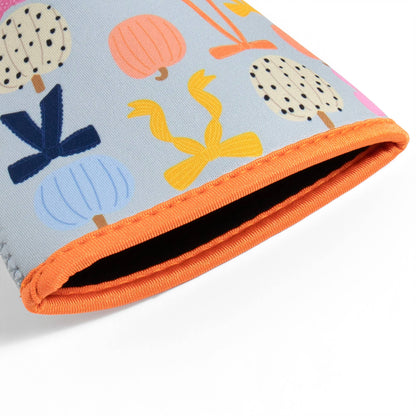 Pumpkins & Bows Coffee Sleeve | Medium (22-28 Oz)